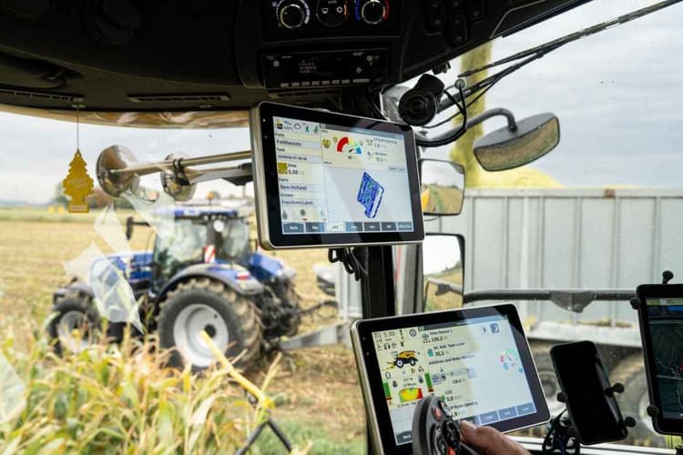 New Holland Adds Real-Time Kernel Processing Monitoring