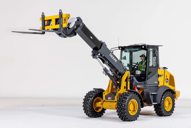 John Deere Launches Telescopic Compact Wheel Loader