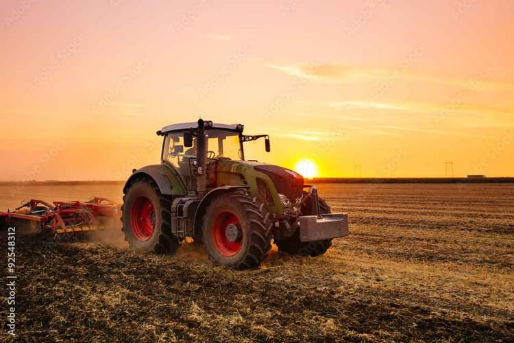 US Sales of Ag Tractors and Combines Fall in October 2024