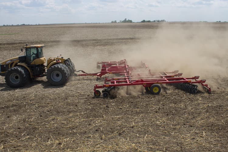 Sunflower Unveils New 48-foot Vertical Tillage Tool