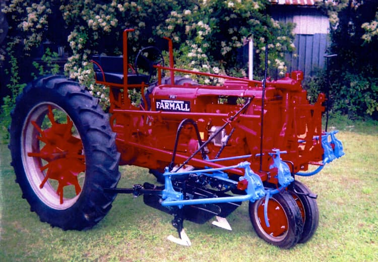 Back When: 1939 IH Farmall F14