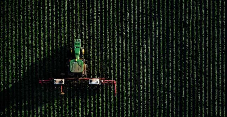 John Deere Reaches Agreement on Equipment Repair Access